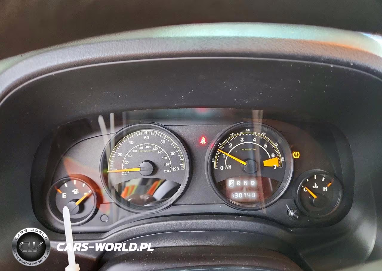 2015 Jeep Patriot Sport VIN:1C4NJPBB1FD349938 - 9