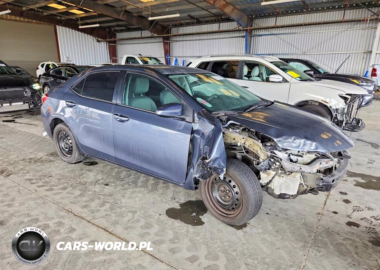 2016 Toyota Corolla Le VIN:5YFBURHE1GP483418 - 4