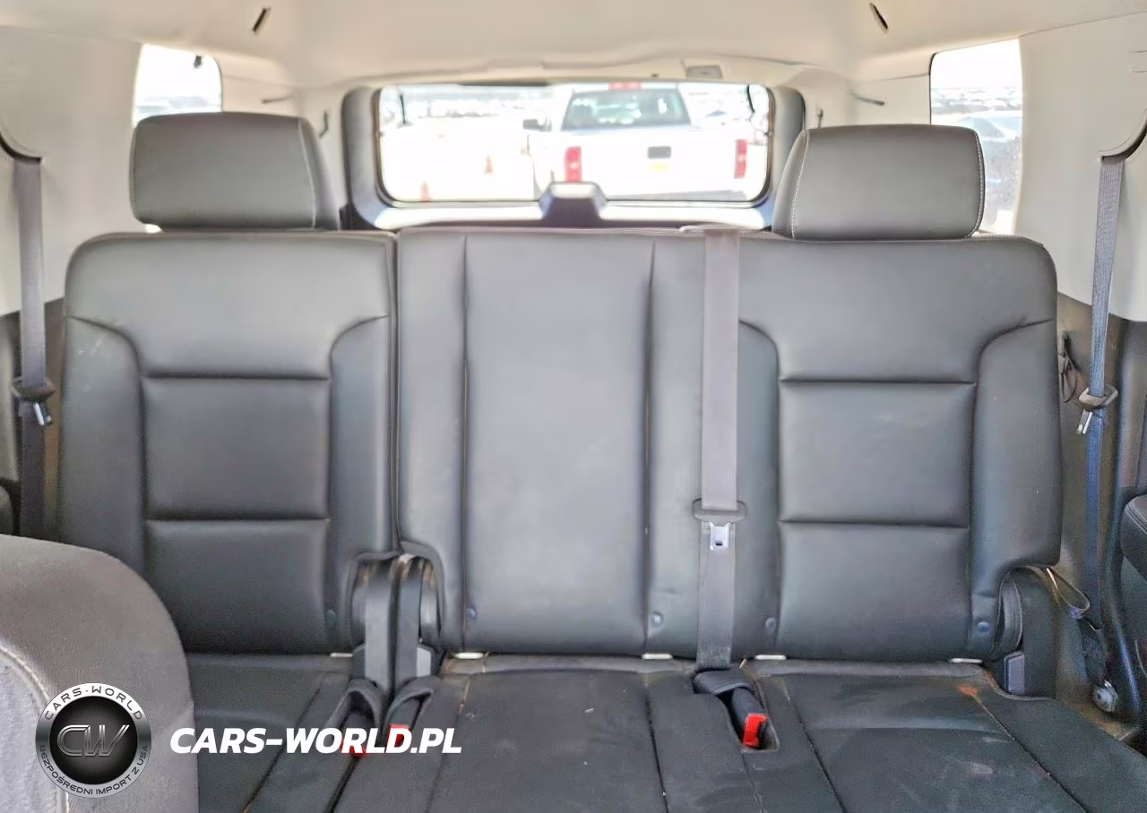 2018 Chevrolet Tahoe Special VIN:1GNSKFECXJR344755 - 10