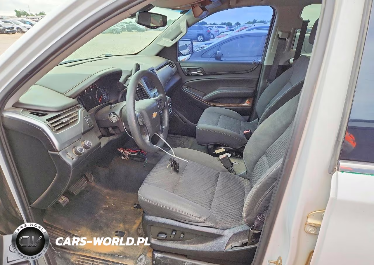2018 Chevrolet Tahoe Special VIN:1GNSKFECXJR344755 - 7