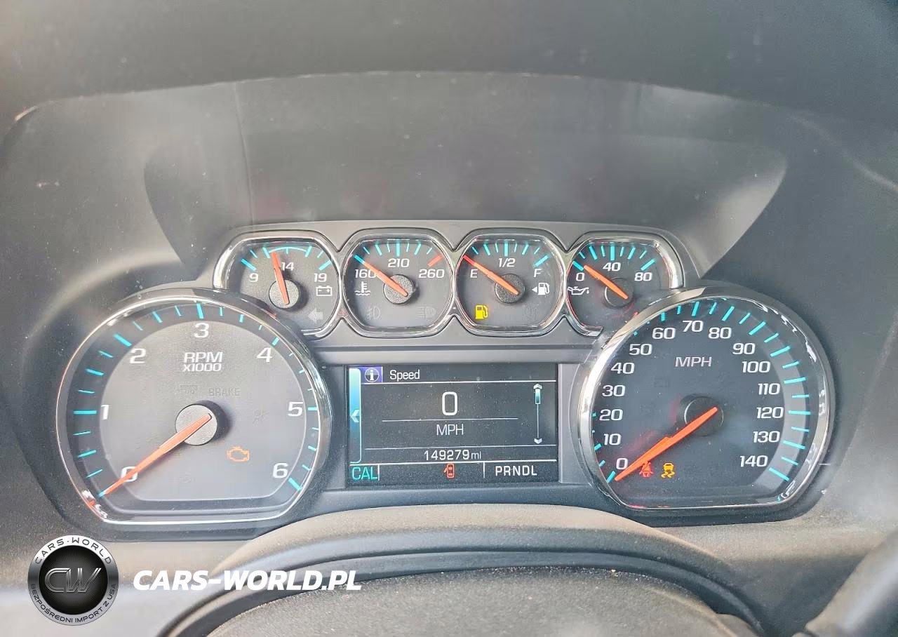 2018 Chevrolet Tahoe Special VIN:1GNSKFECXJR344755 - 9
