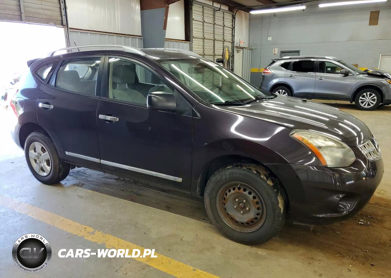 2015 Nissan Rogue Select S VIN:JN8AS5MTXFW660962 - 4