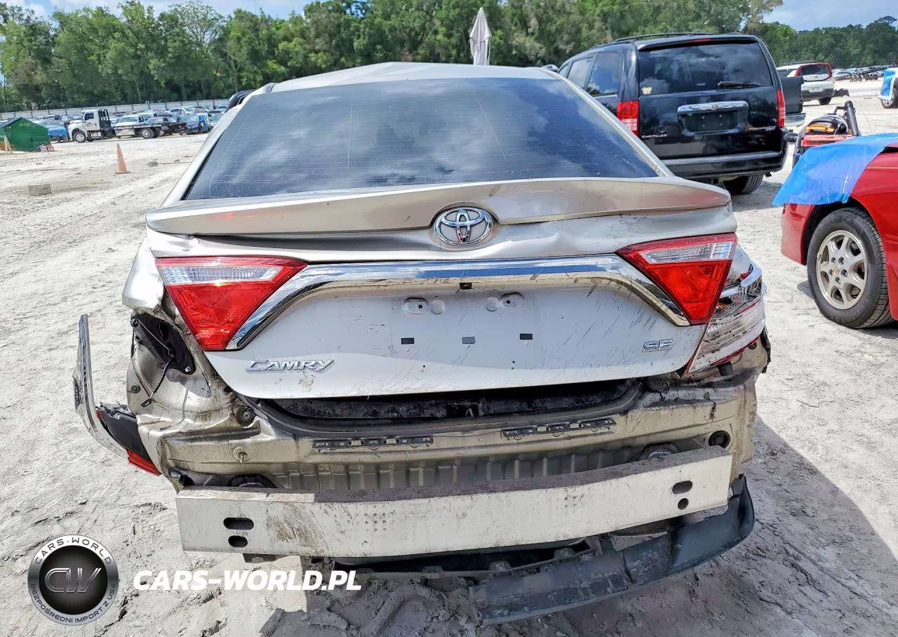 2017 Toyota Camry Se VIN:4T1BF1FK4HU638001 - 6