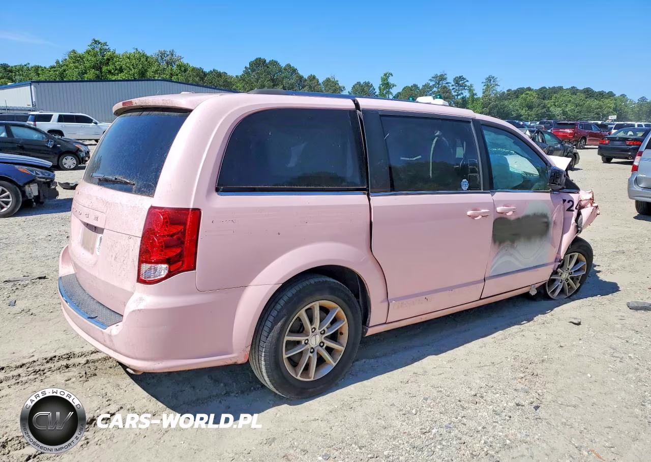 2019 Dodge Grand Caravan Sxt VIN:2C4RDGCG2KR725217 - 3