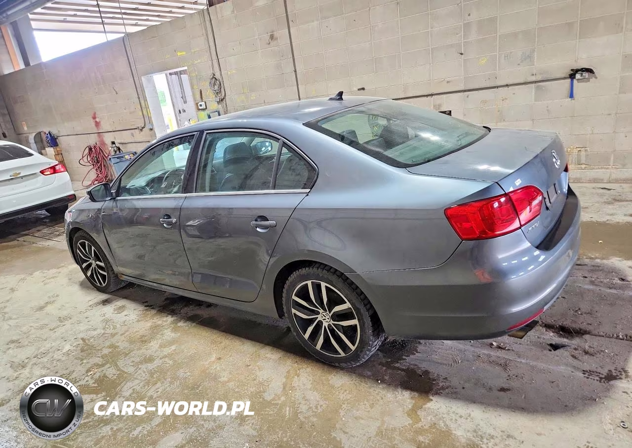 2013 Volkswagen Jetta S-Se VIN:3VWBX7AJ8DM432453 - 2