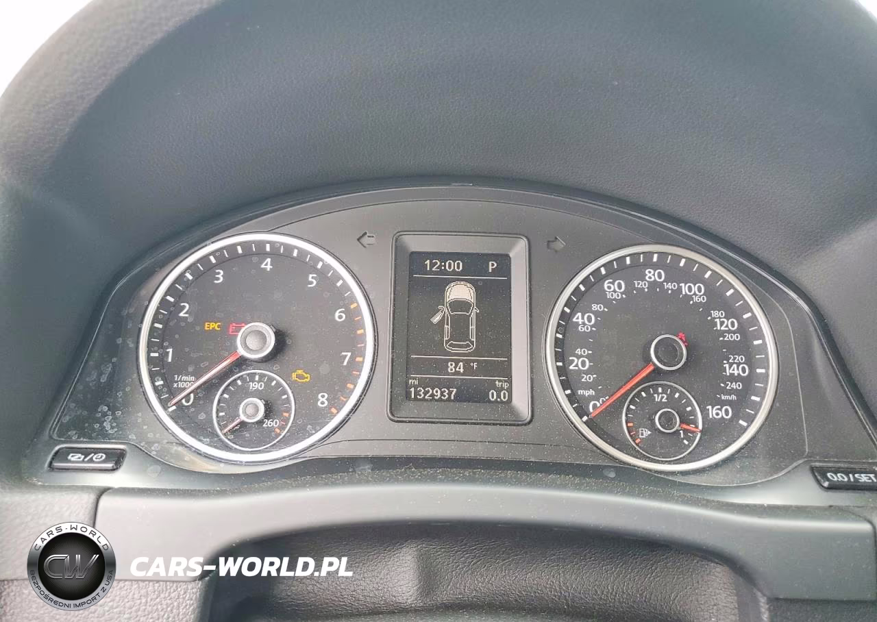 2016 Volkswagen Tiguan S VIN:WVGAV7AXXGW595386 - 9