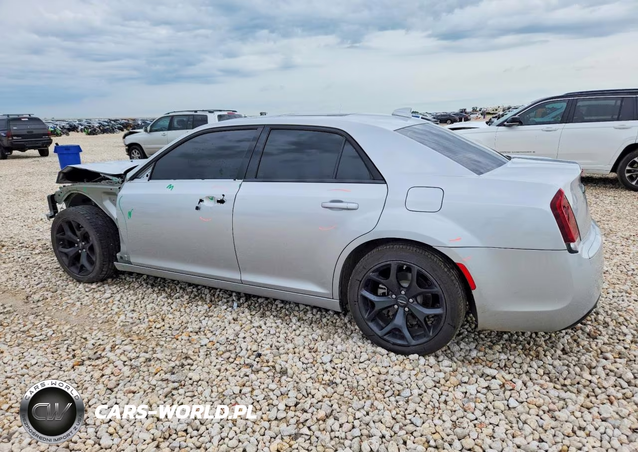 2022 Chrysler 300 S VIN:2C3CCABG4NH127426 - 2