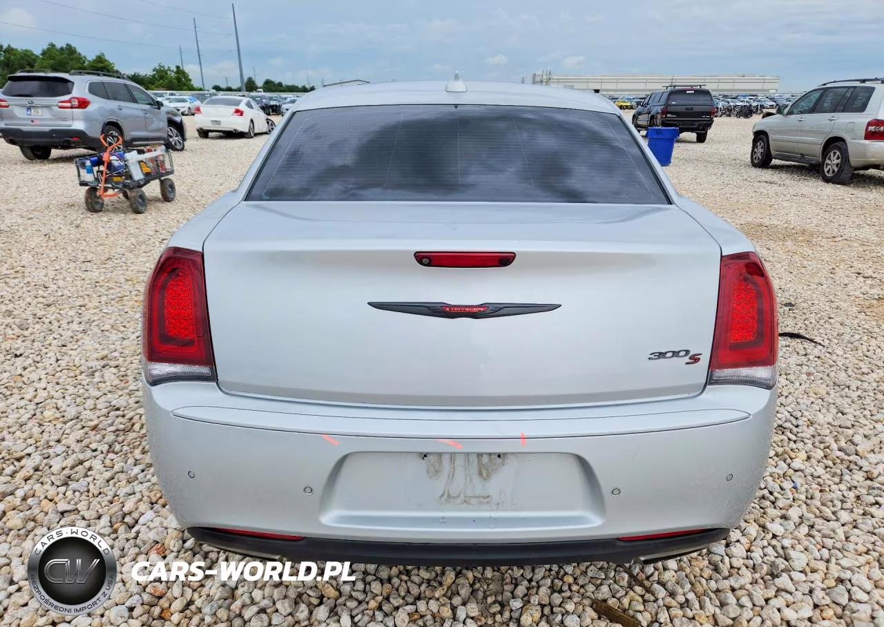 2022 Chrysler 300 S VIN:2C3CCABG4NH127426 - 6