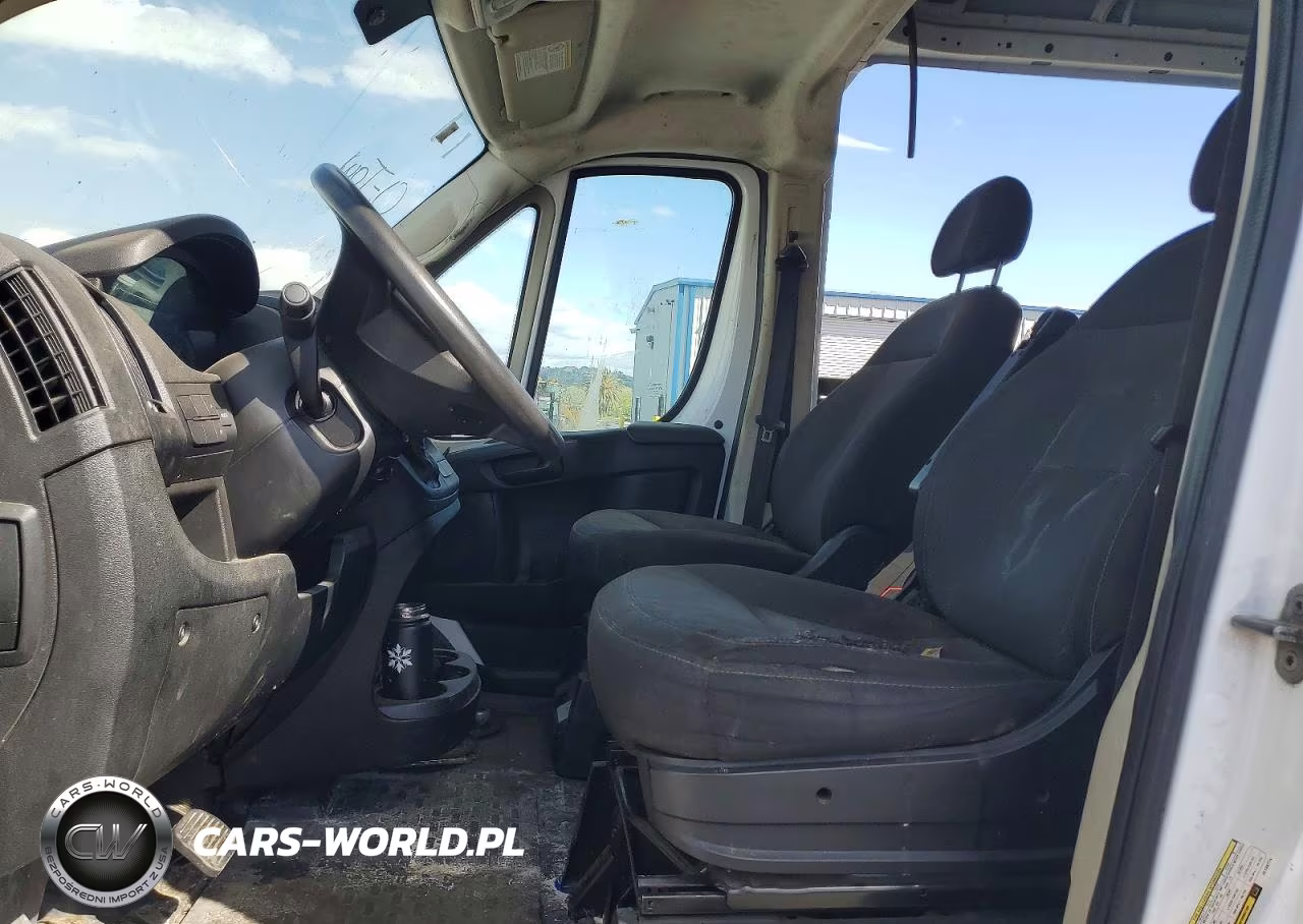 2018 Ram Promaster 1500 Delivery Van VIN:3C6TRVBG1JE139774 - 7