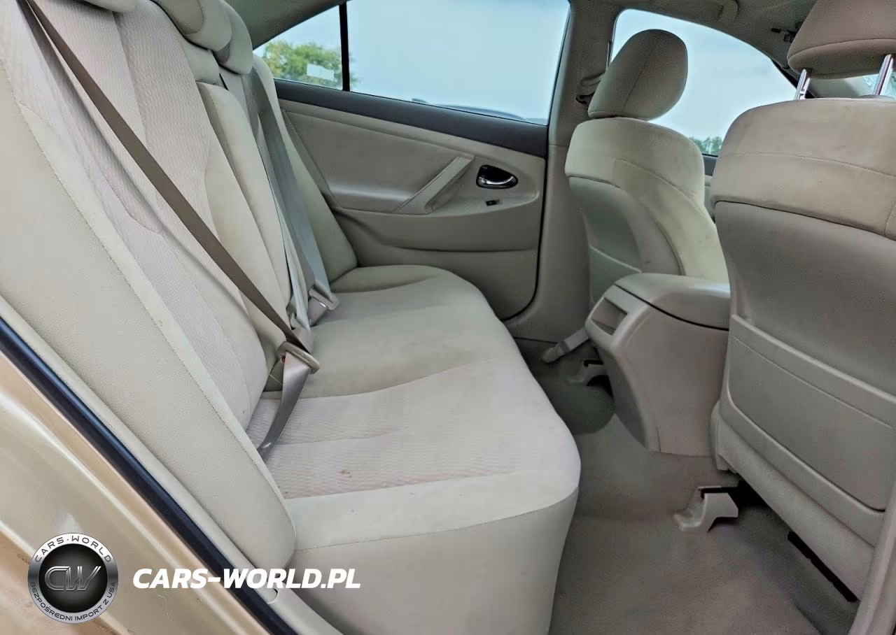 2011 Toyota Camry Le VIN:4T1BF3EKXBU747339 - 10
