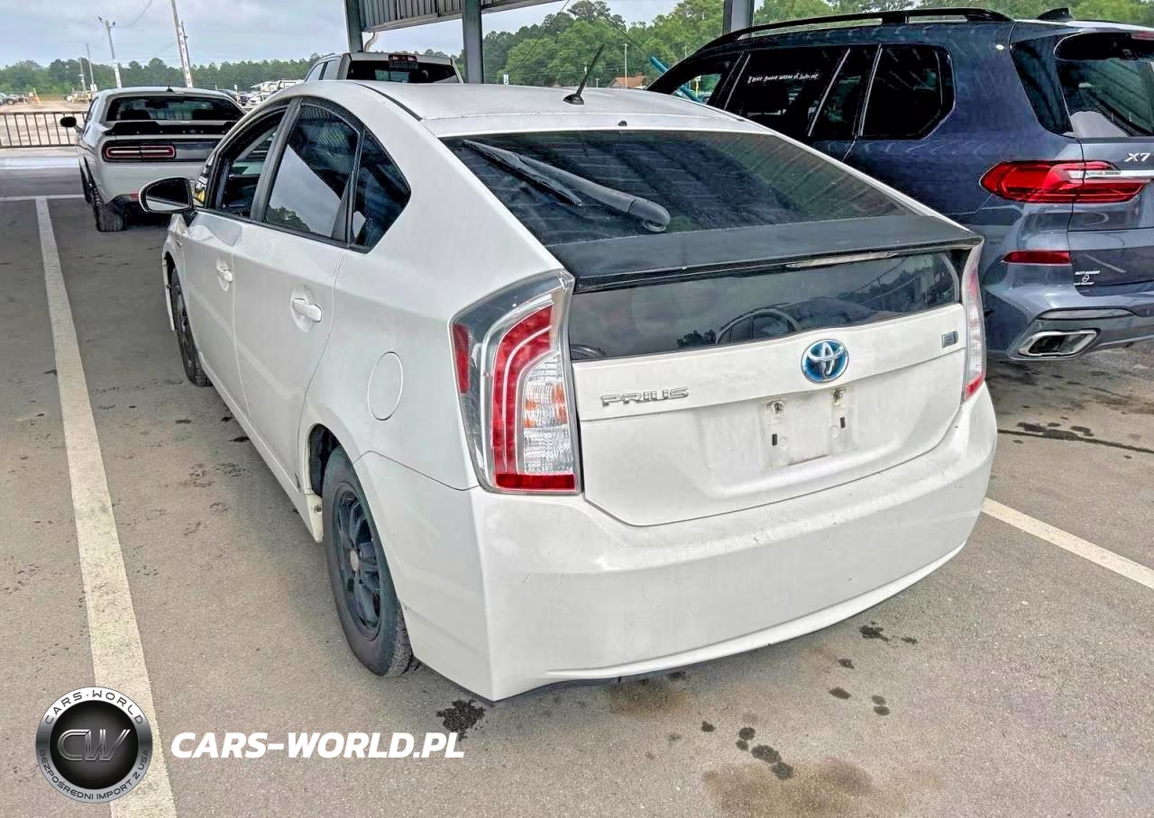2012 Toyota Prius Two VIN:JTDKN3DU5C5460996 - 3