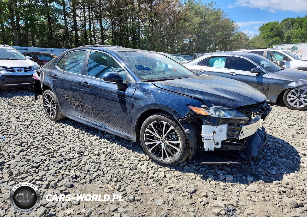 2018 Toyota Camry Se VIN:4T1B11HK8JU602507 - 4
