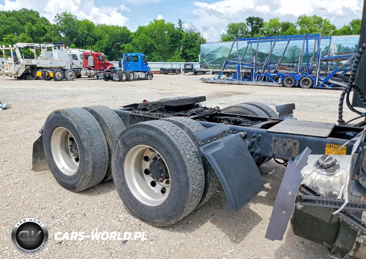 2017 Freightliner Cascadia 125 Semi Truck VIN:3AKJGLDR0HSHN9364 - 6