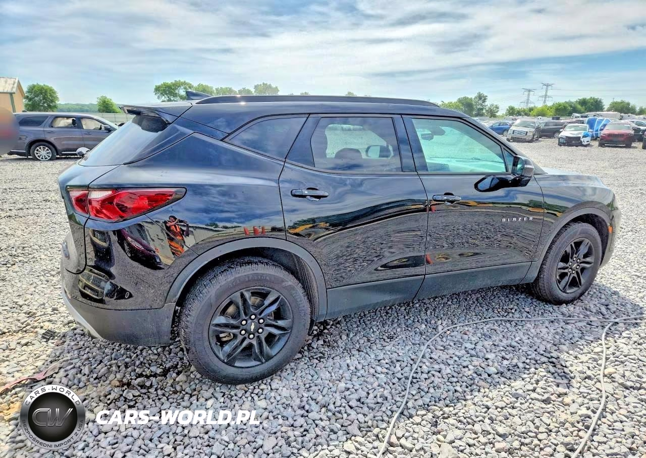 2020 Chevrolet Blazer 3Lt VIN:3GNKBJRS7LS552774 - 3