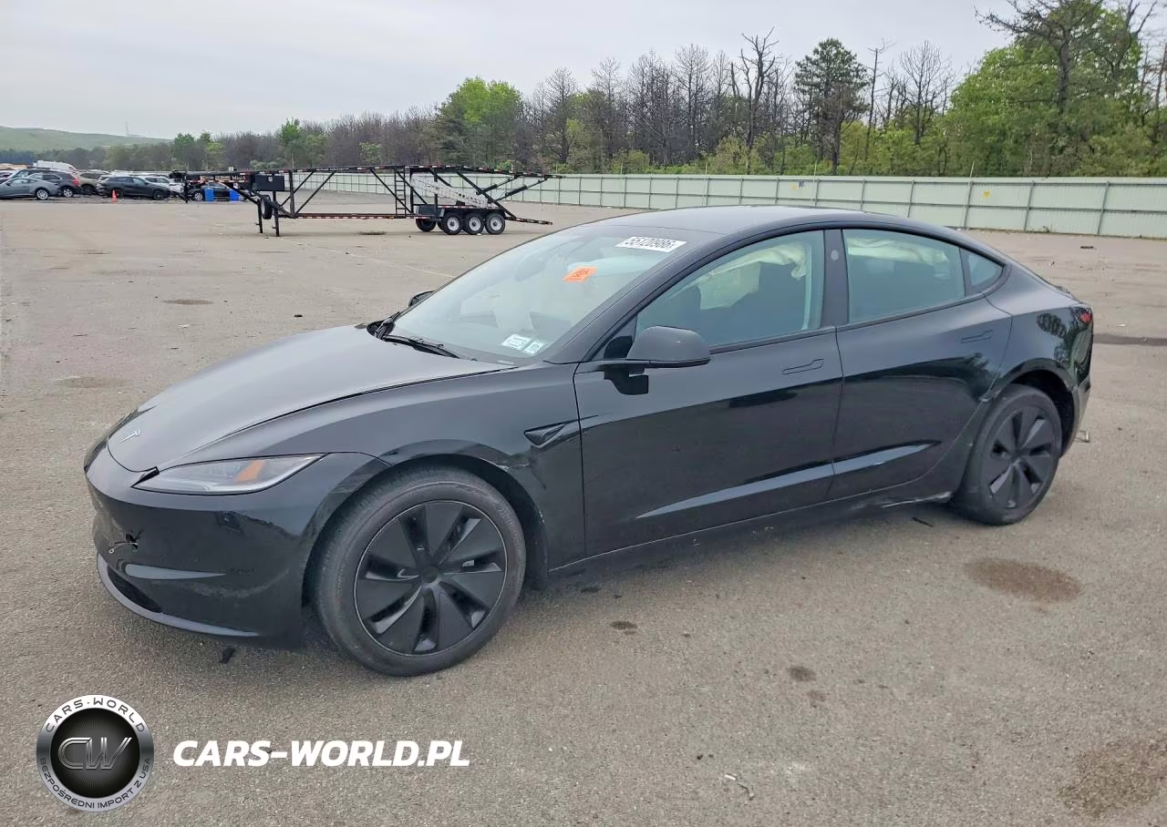 2024 Tesla Model 3 – zdjęcie 1 z 12
