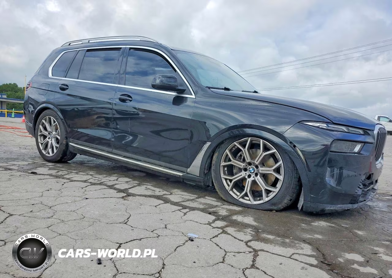 2023 BMW X7 xDrive40I VIN:5UX23EM04P9R56089 - 4