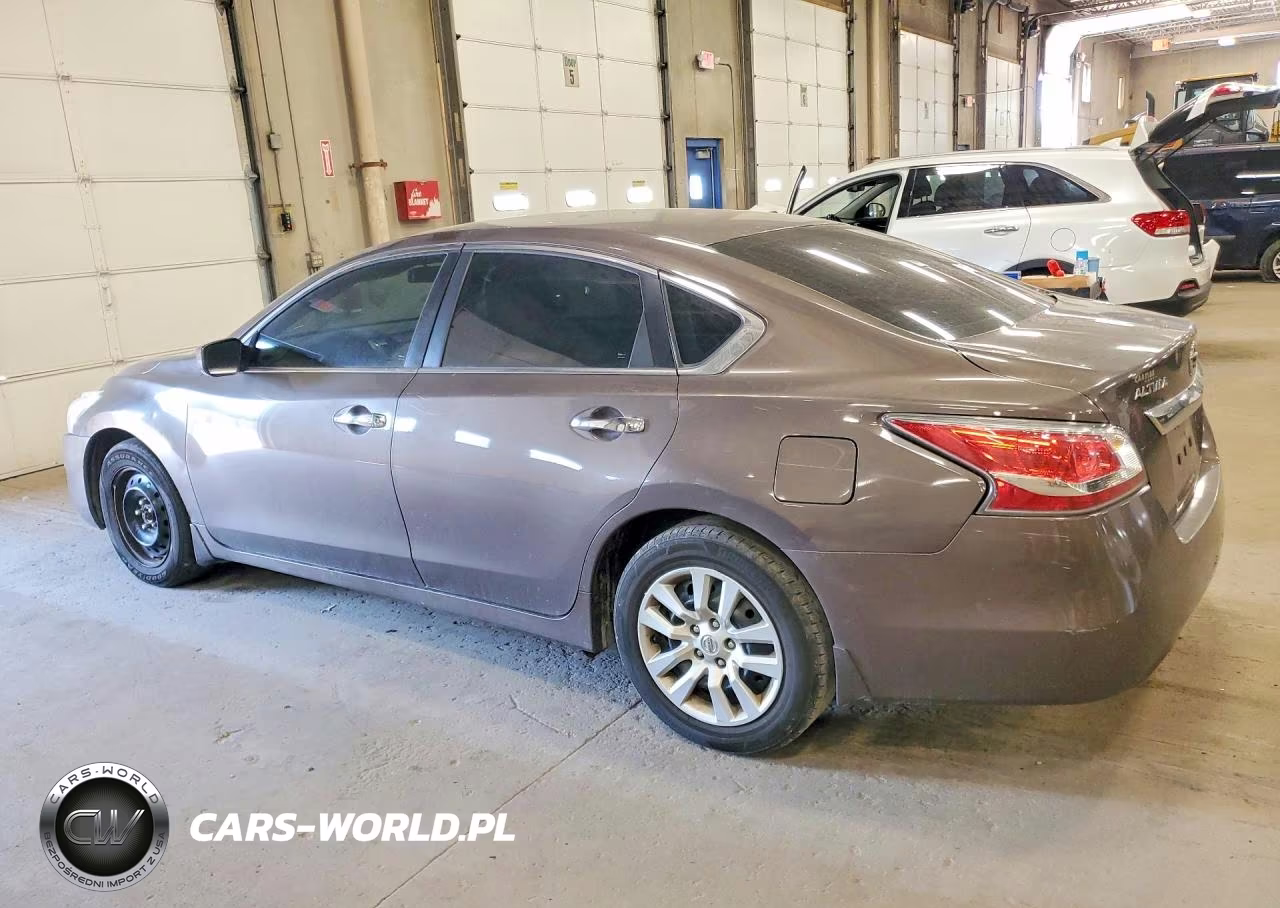 2014 Nissan Altima 2.5 S VIN:1N4AL3AP4EN213655 - 2