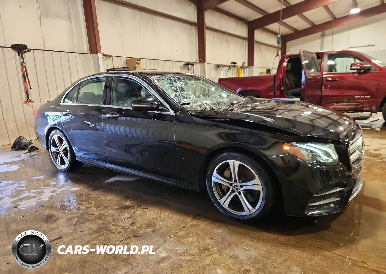 2020 Mercedes-Benz E 350 4Matic VIN:WDDZF8EB6LA751042 - 4