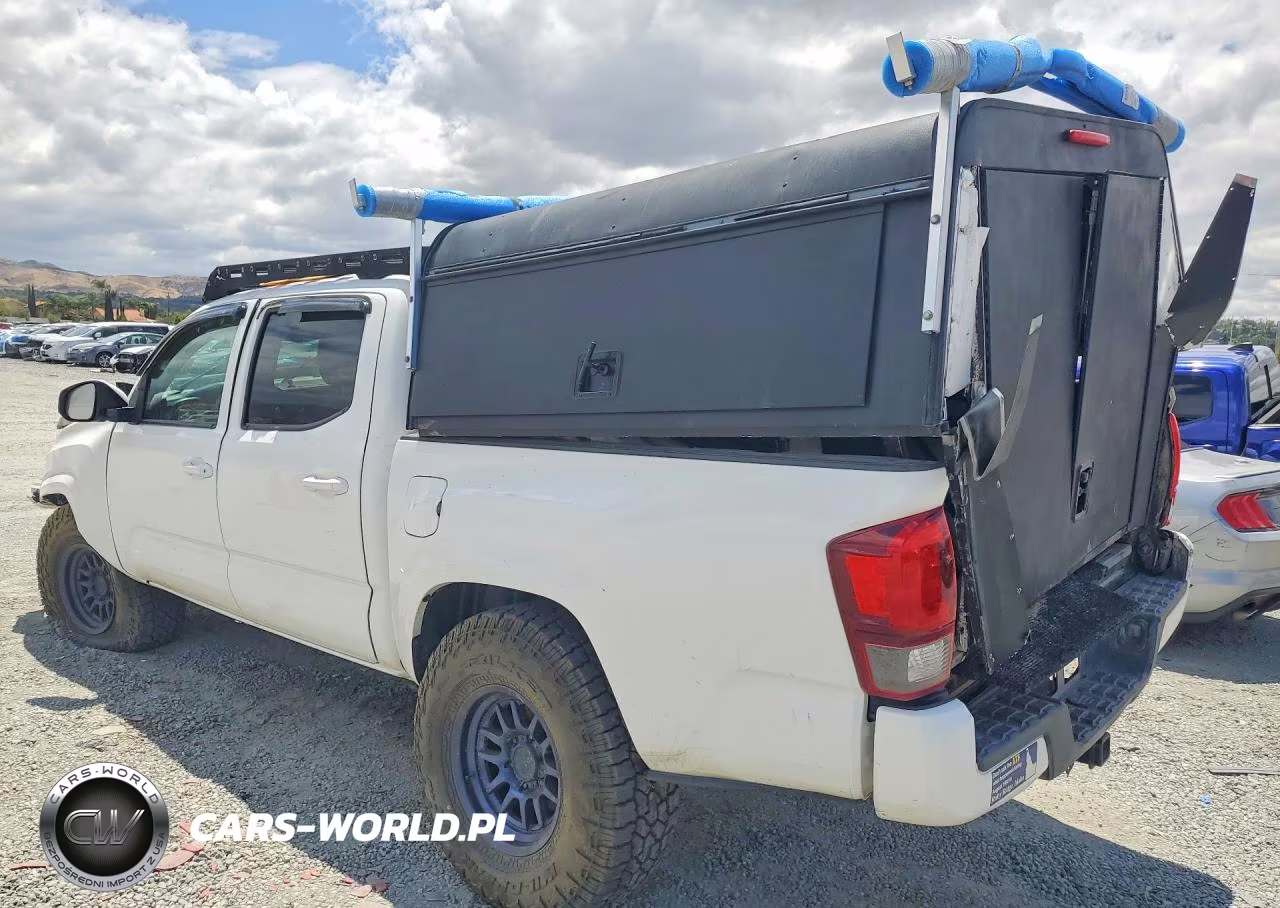 2022 Toyota Tacoma Sr V6 VIN:3TYCZ5AN4NT076825 - 2