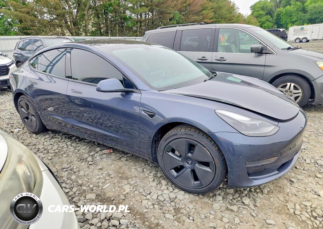 2023 Tesla Model 3 VIN:5YJ3E1EA6PF558565 - 4
