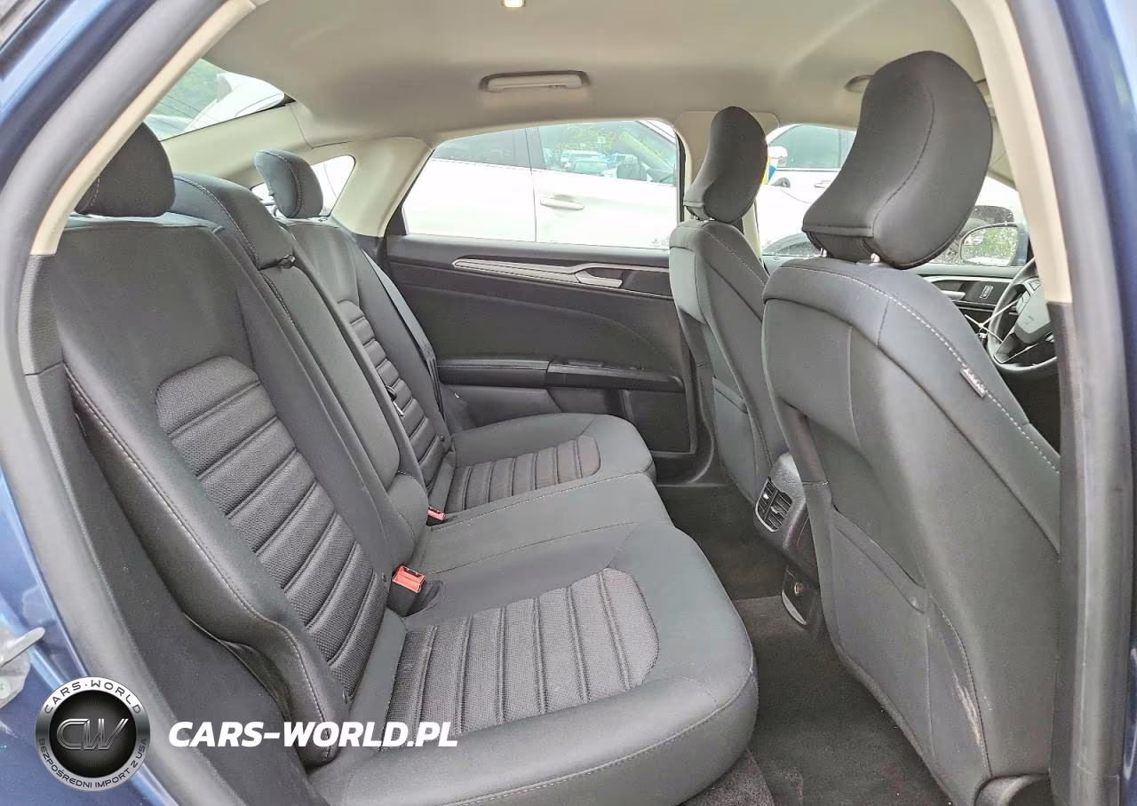 2018 Ford Fusion Se VIN:3FA6P0HD3JR258453 - 10