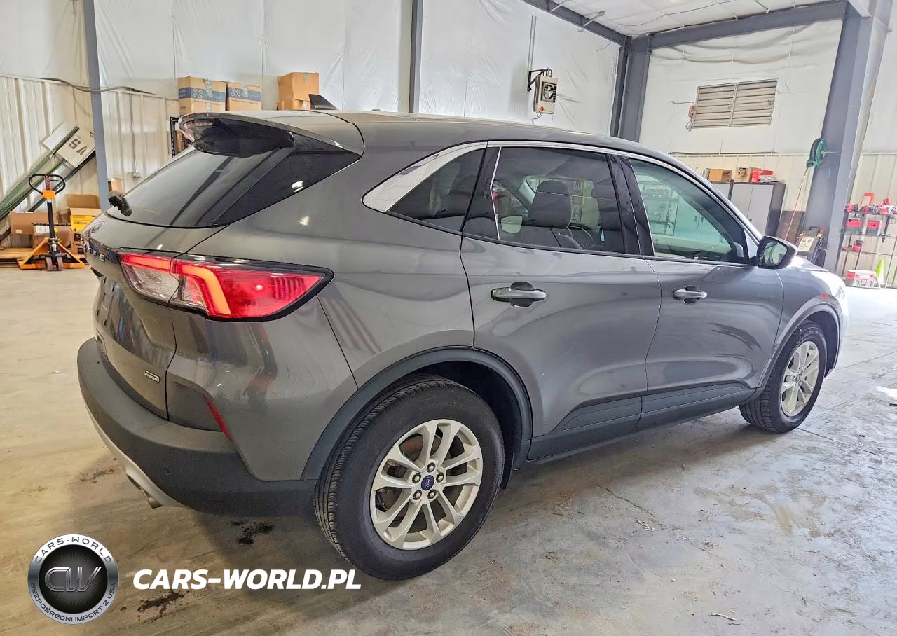 2022 Ford Escape Se VIN:1FMCU0BZ8NUB45991 - 3