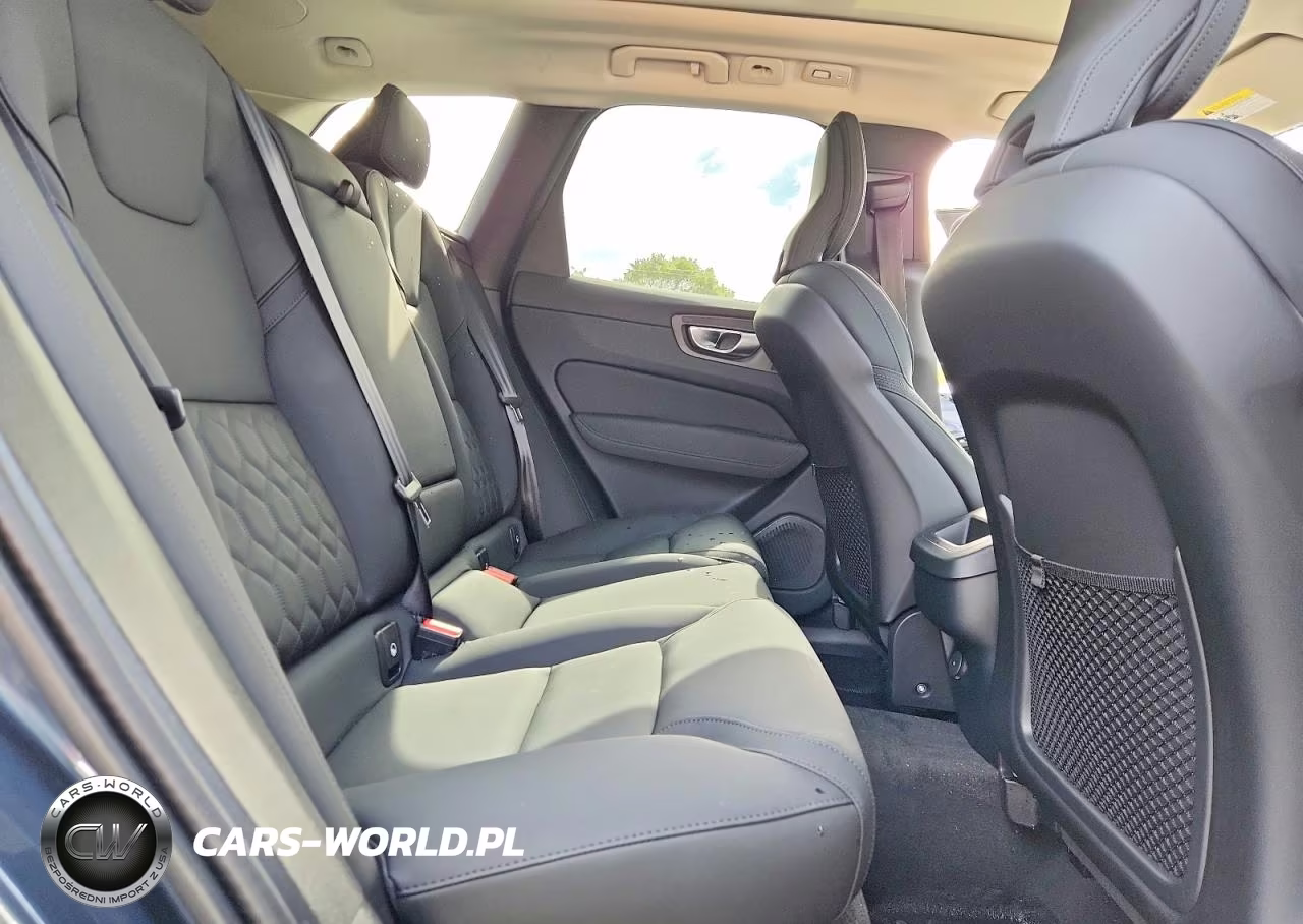 2026 Volvo Xc60 Plus VIN:YV4M12RC8T1485734 - 11
