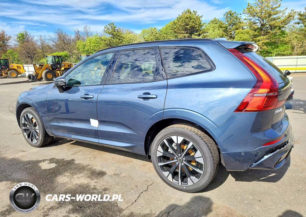 2026 Volvo Xc60 Plus VIN:YV4M12RC8T1485734 - 2