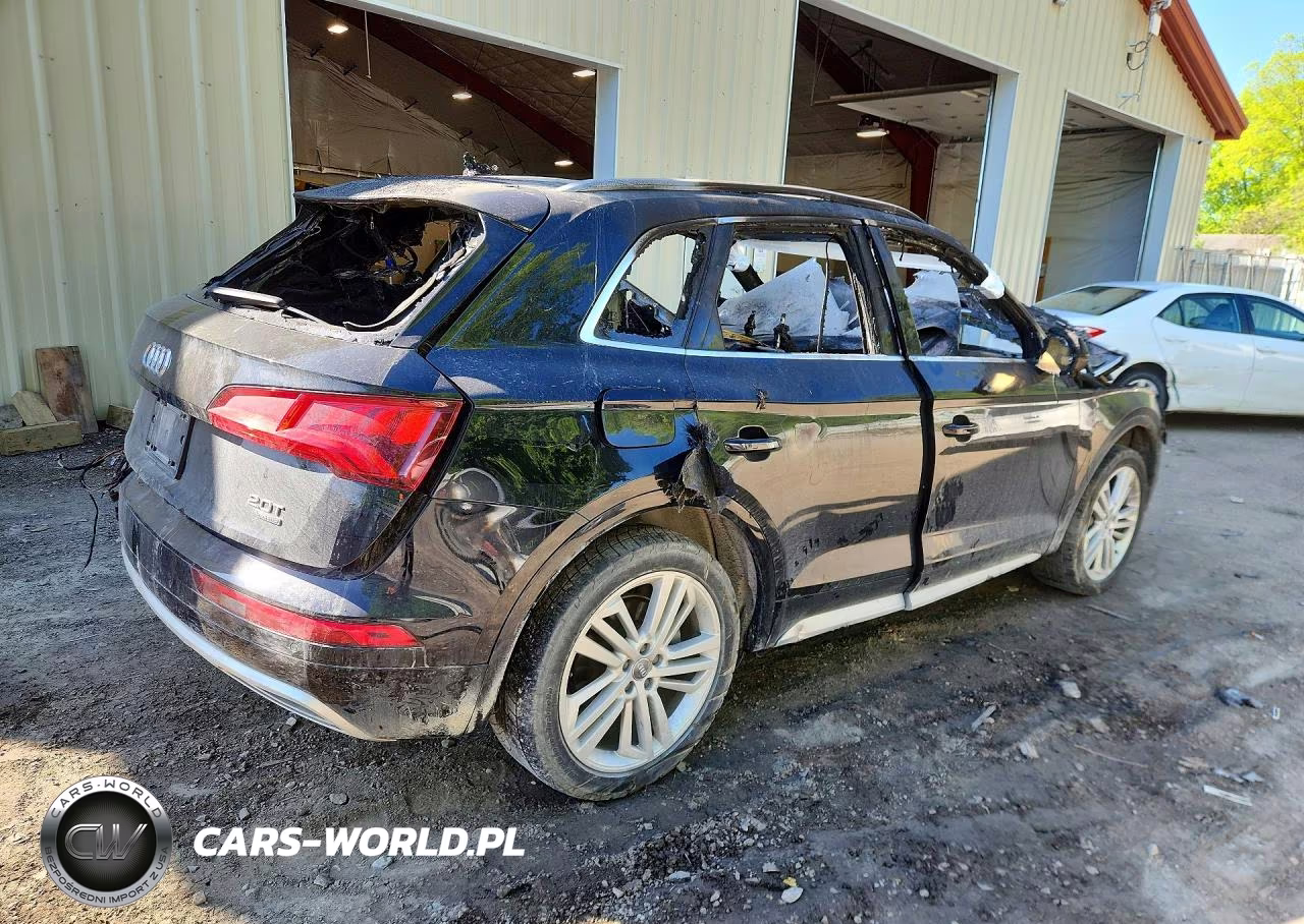 2018 Audi Q5 Premium Plus VIN:WA1BNAFY8J2051193 - 3