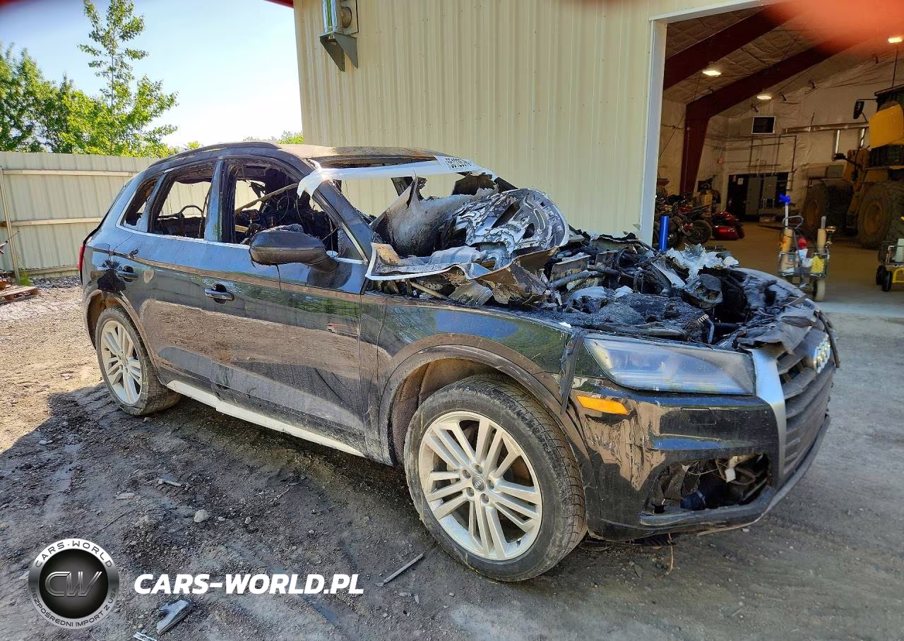 2018 Audi Q5 Premium Plus VIN:WA1BNAFY8J2051193 - 4