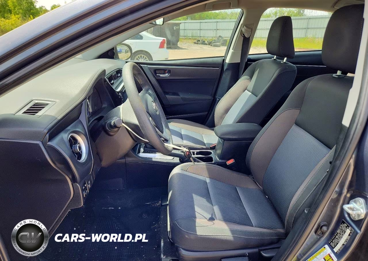 2018 Toyota Corolla Le VIN:2T1BURHE8JC000871 - 7