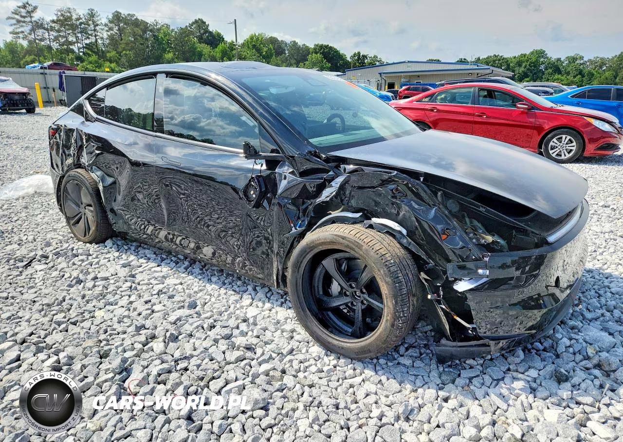 2026 Tesla Model Y VIN:7SAYGDEE0TA650091 - 4