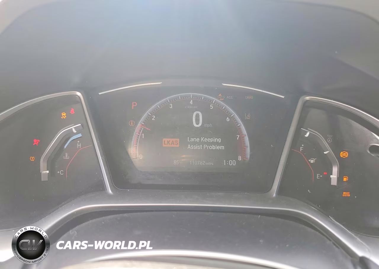2019 Honda Civic Sport VIN:2HGFC2F82KH561391 - 9