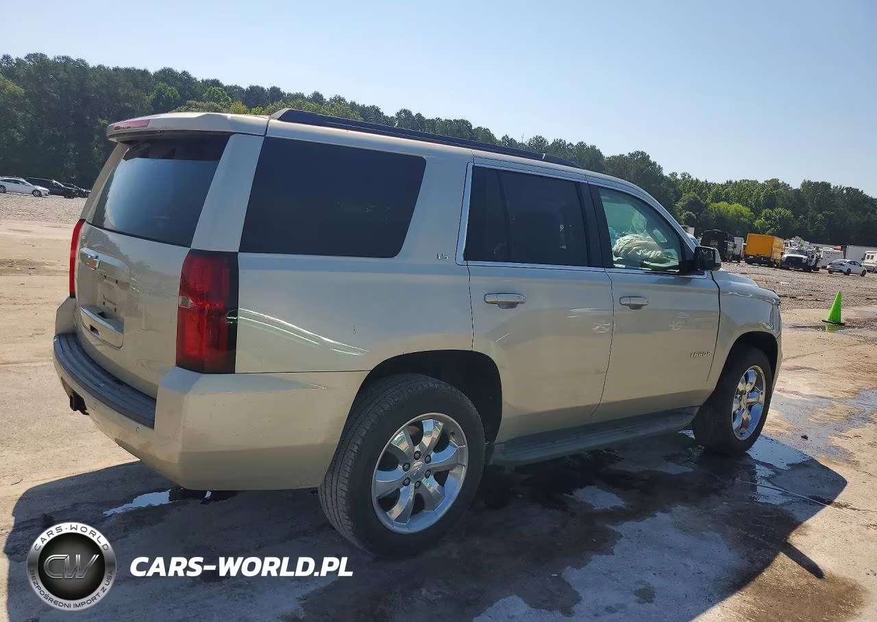 2015 Chevrolet Tahoe C1500 Ls VIN:1GNSCAKC1FR234964 - 3