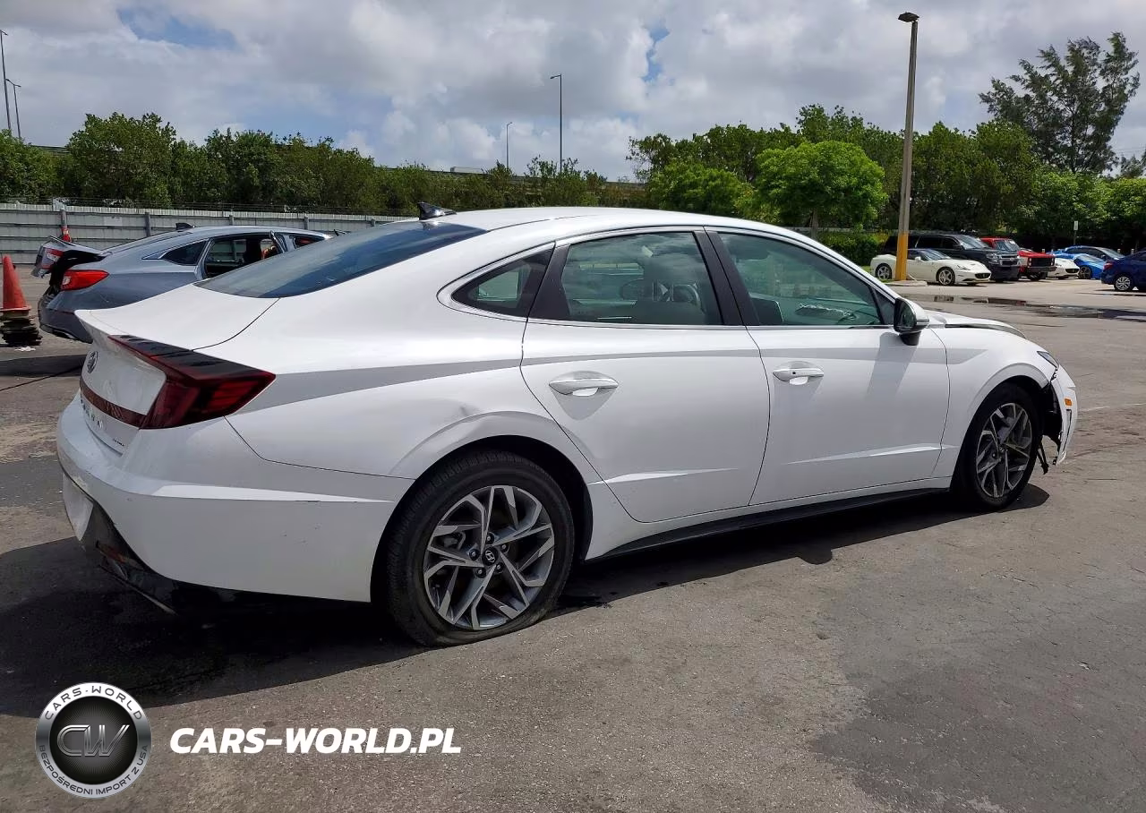 2023 Hyundai Sonata Sel VIN:KMHL64JA7PA281269 - 3
