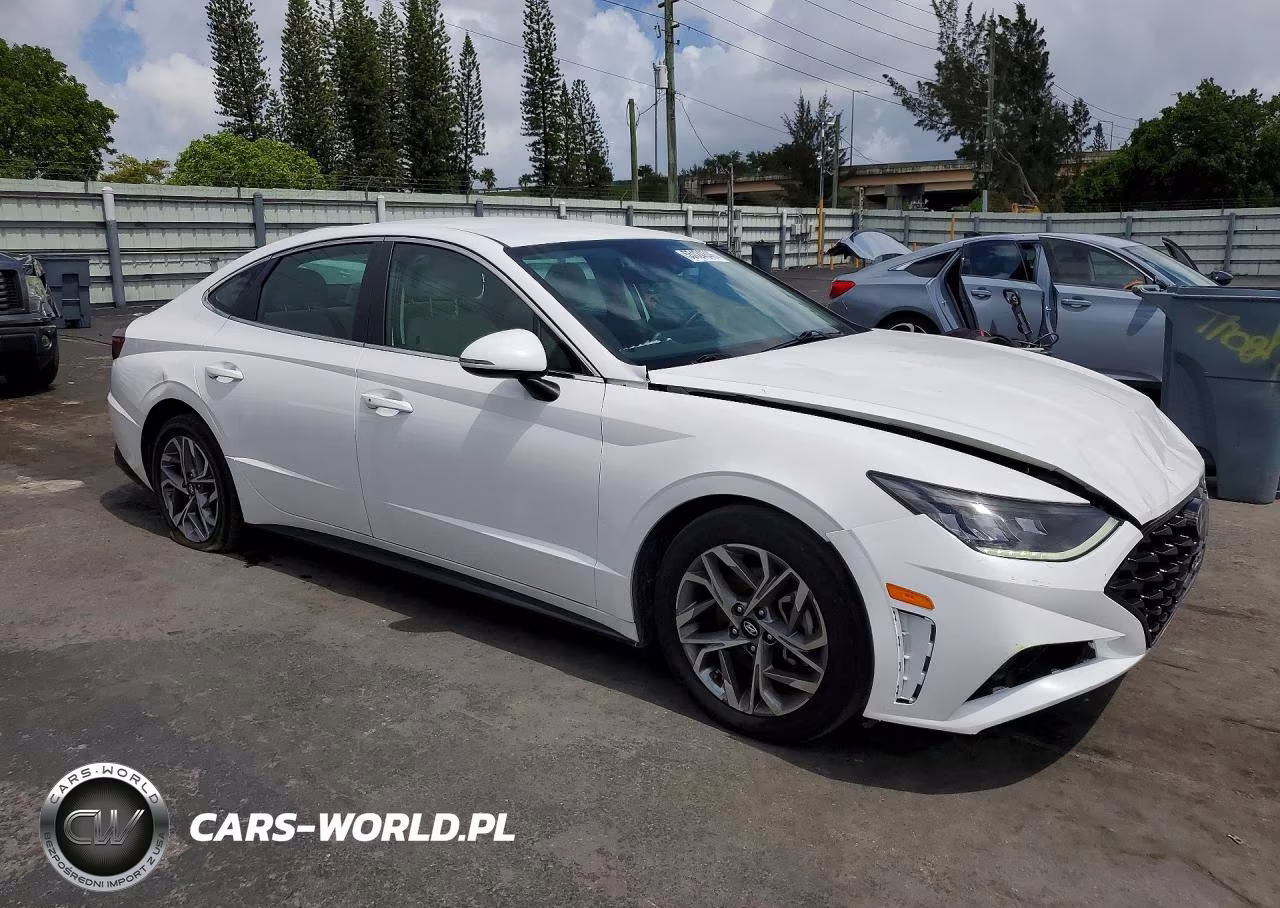 2023 Hyundai Sonata Sel VIN:KMHL64JA7PA281269 - 4