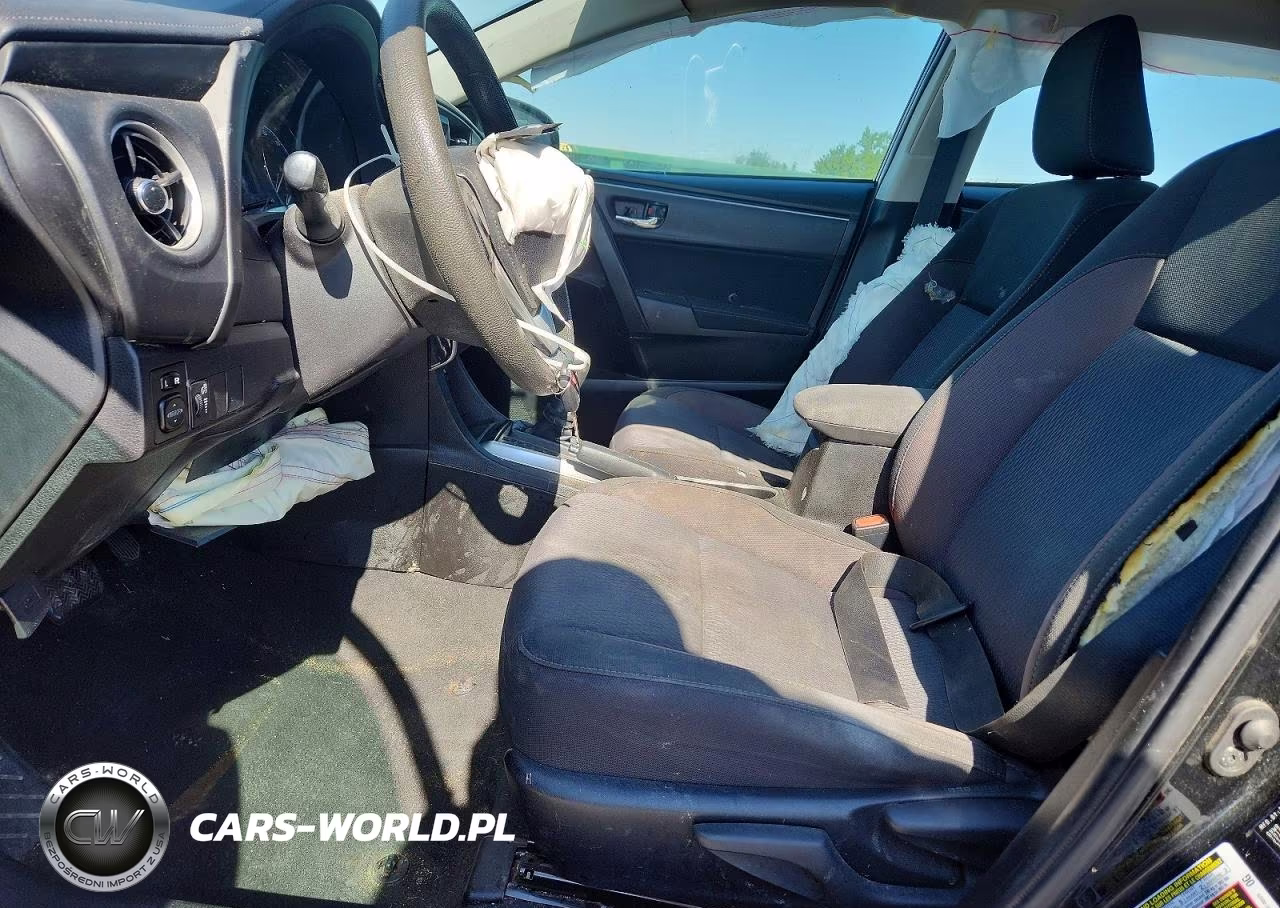 2019 Toyota Corolla Le VIN:5YFBURHE0KP906286 - 7