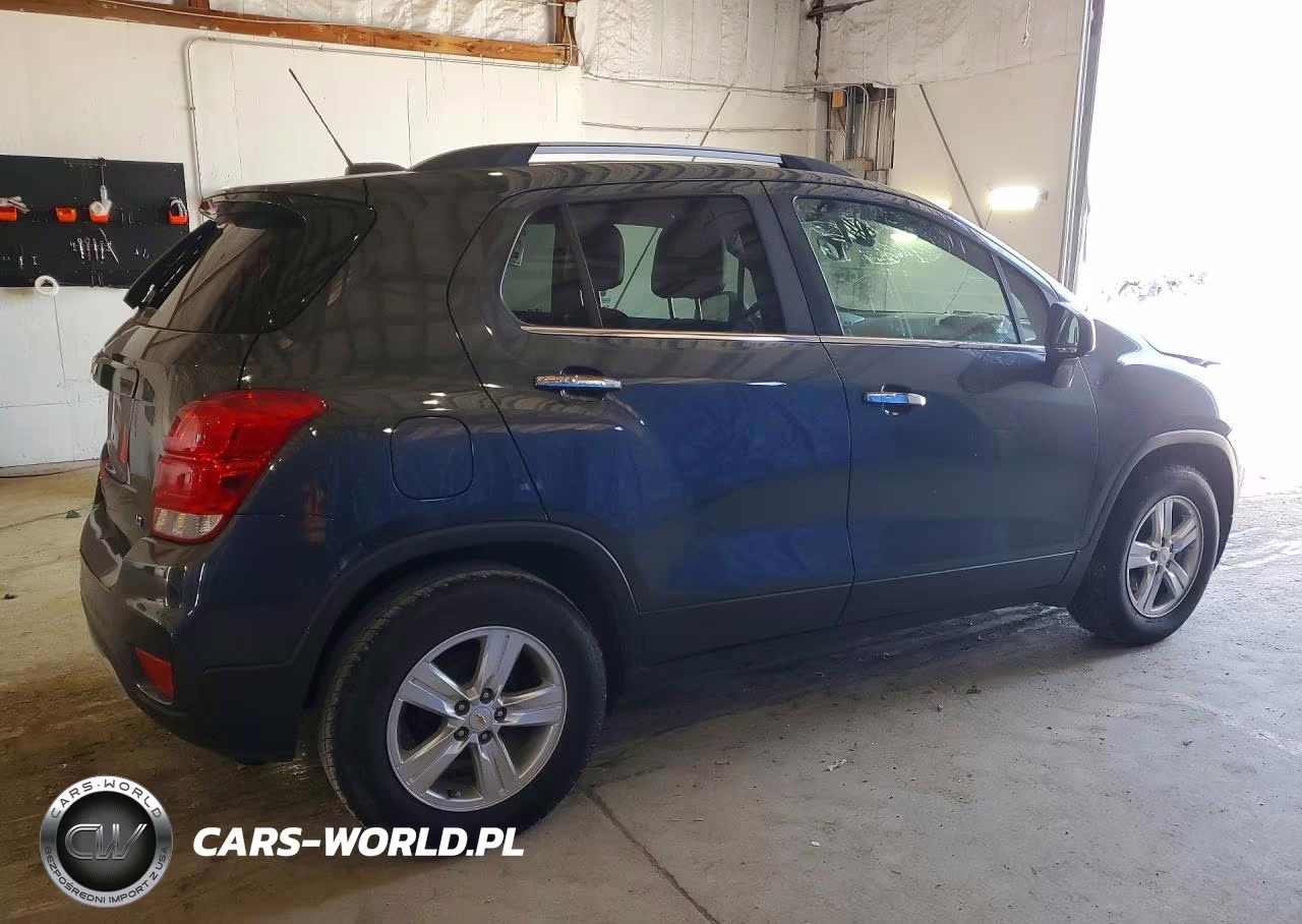 2018 Chevrolet Trax 1Lt VIN:KL7CJLSBXJB662942 - 3