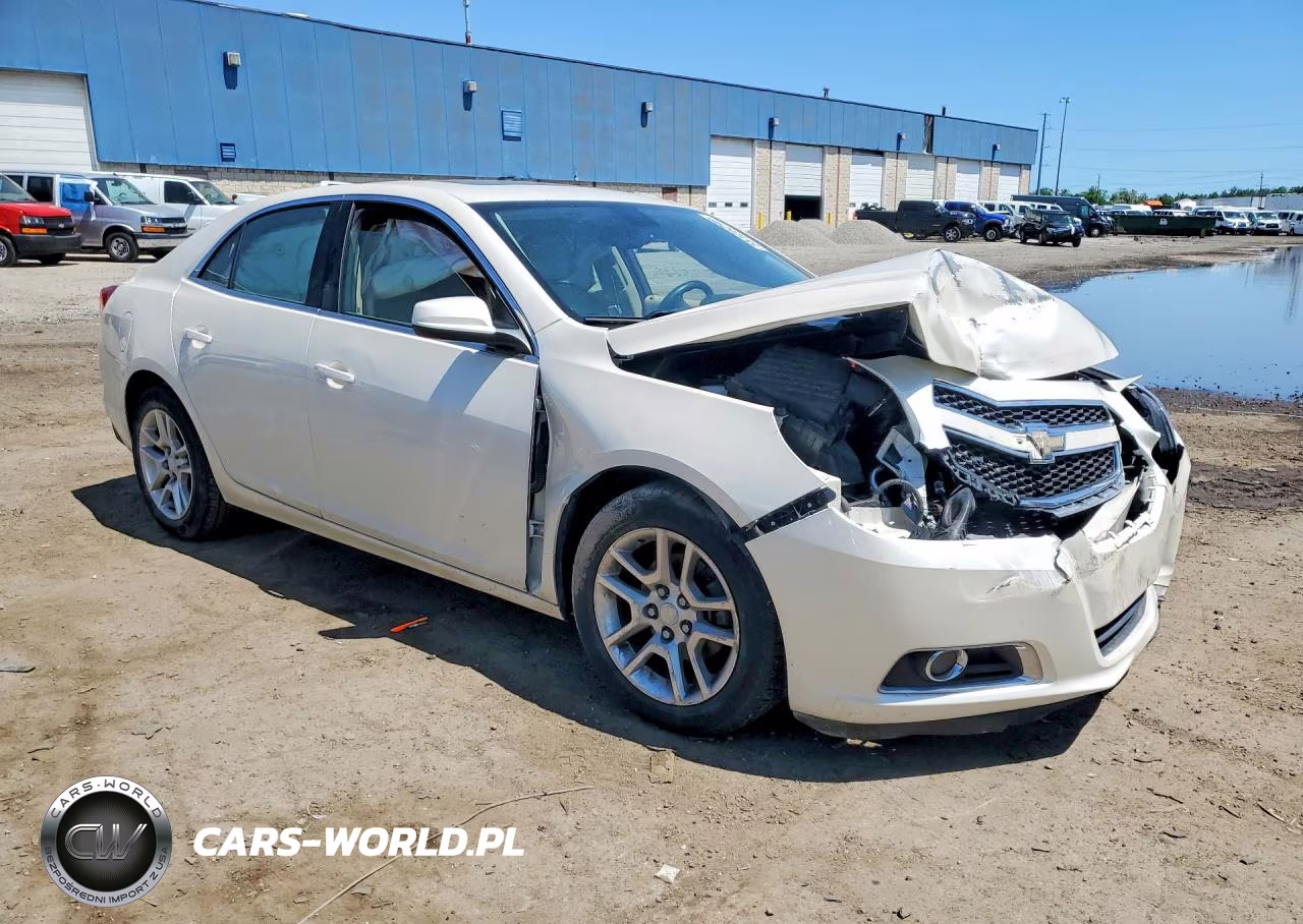 2013 Chevrolet Malibu 2Lt VIN:1G11F5RR5DF120762 - 4