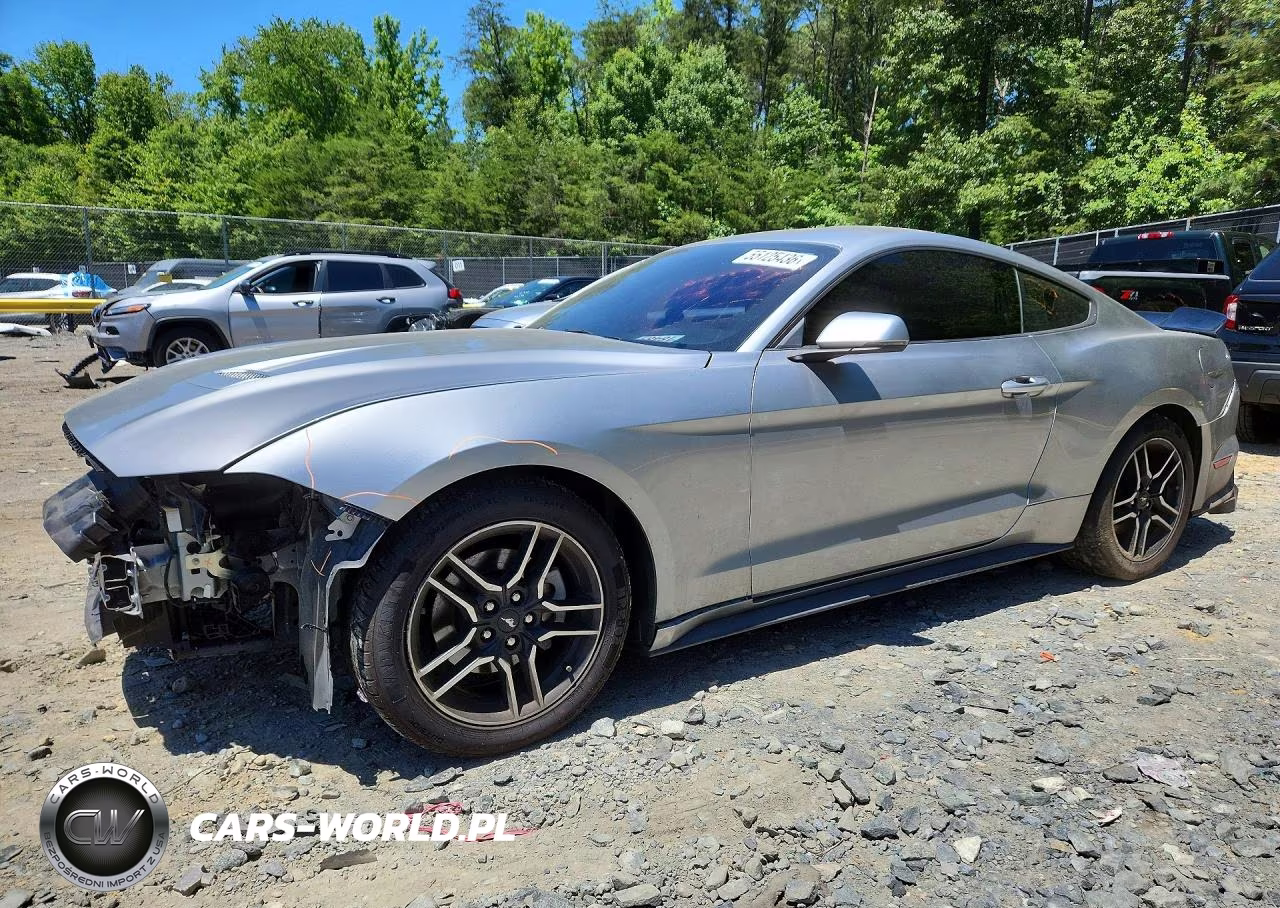2020 Ford Mustang – zdjęcie 1 z 12