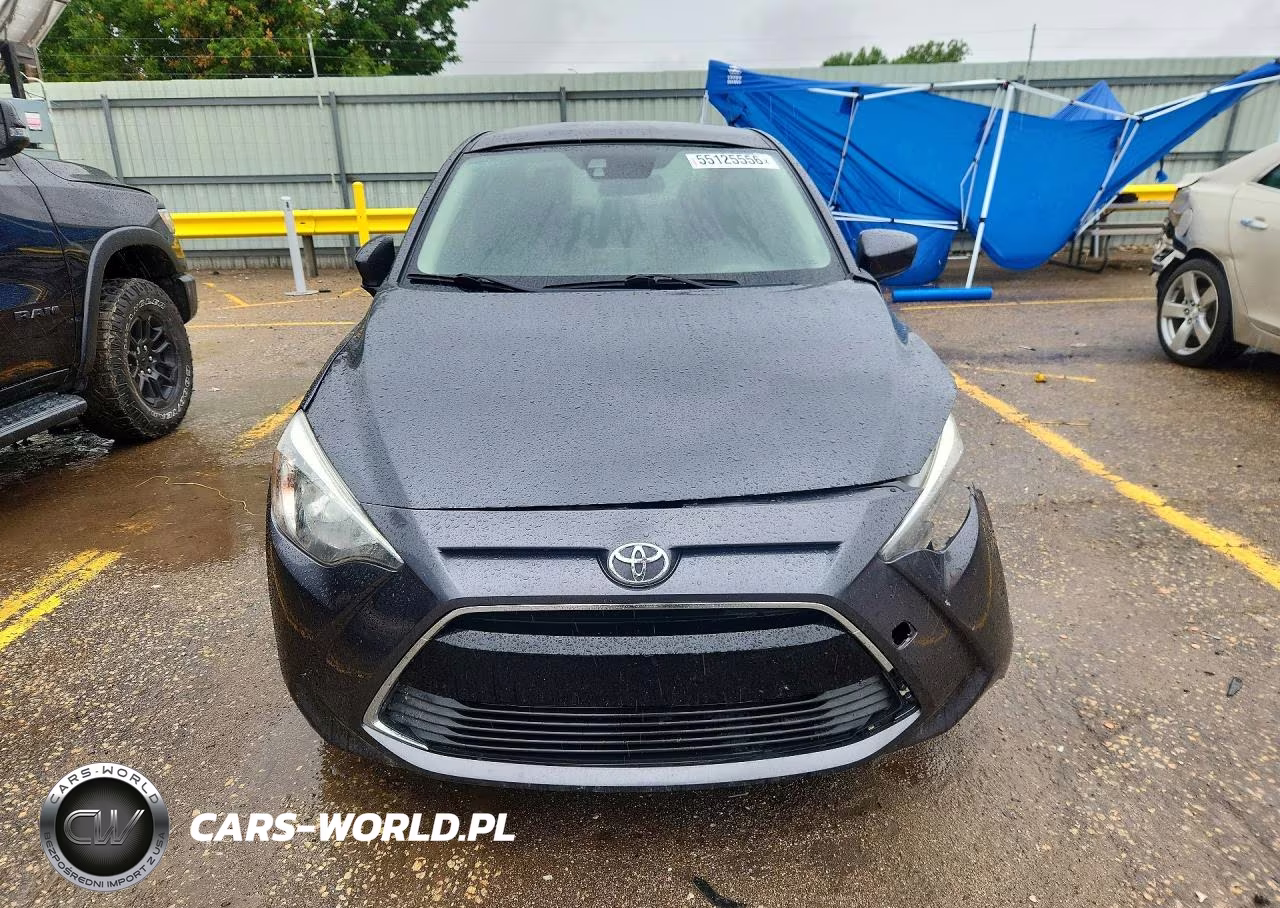 2018 Toyota Yaris Ia Base VIN:3MYDLBYV6JY323174 - 5