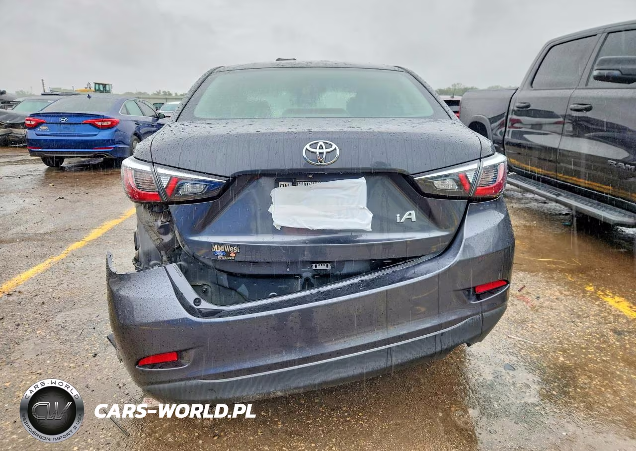 2018 Toyota Yaris Ia Base VIN:3MYDLBYV6JY323174 - 6