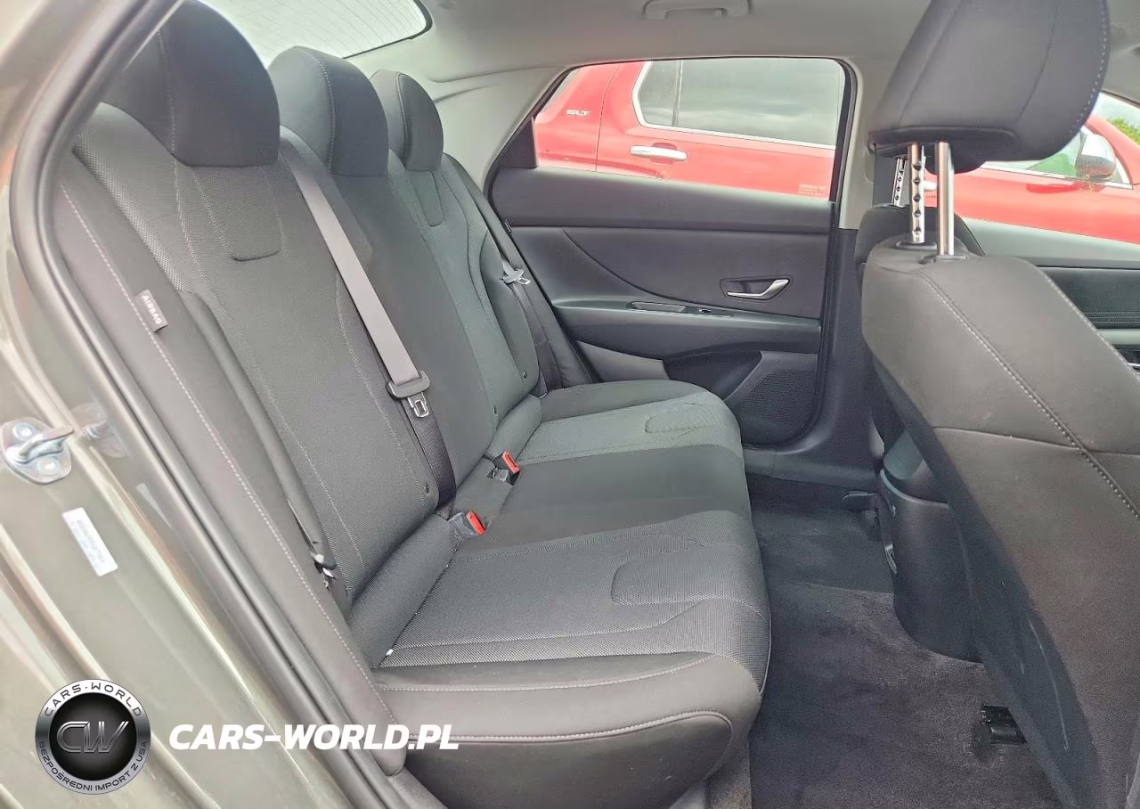 2025 Hyundai Elantra Se VIN:KMHLL4DG6SU952558 - 10