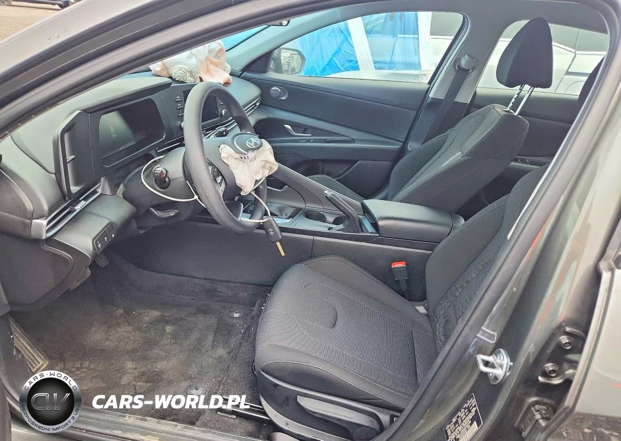2025 Hyundai Elantra Se VIN:KMHLL4DG6SU952558 - 7