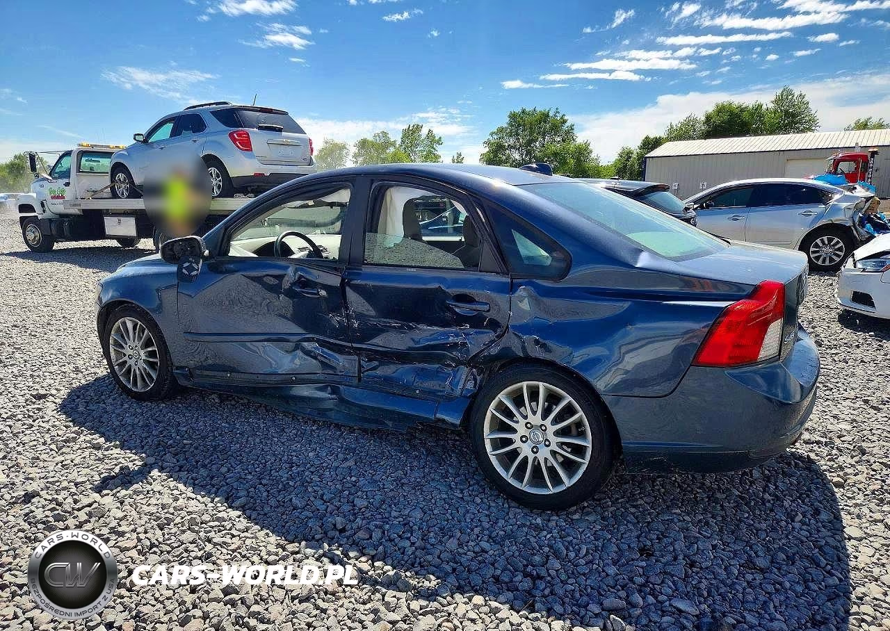 2010 Volvo S40 2.4I VIN:YV1382MS0A2498018 - 2