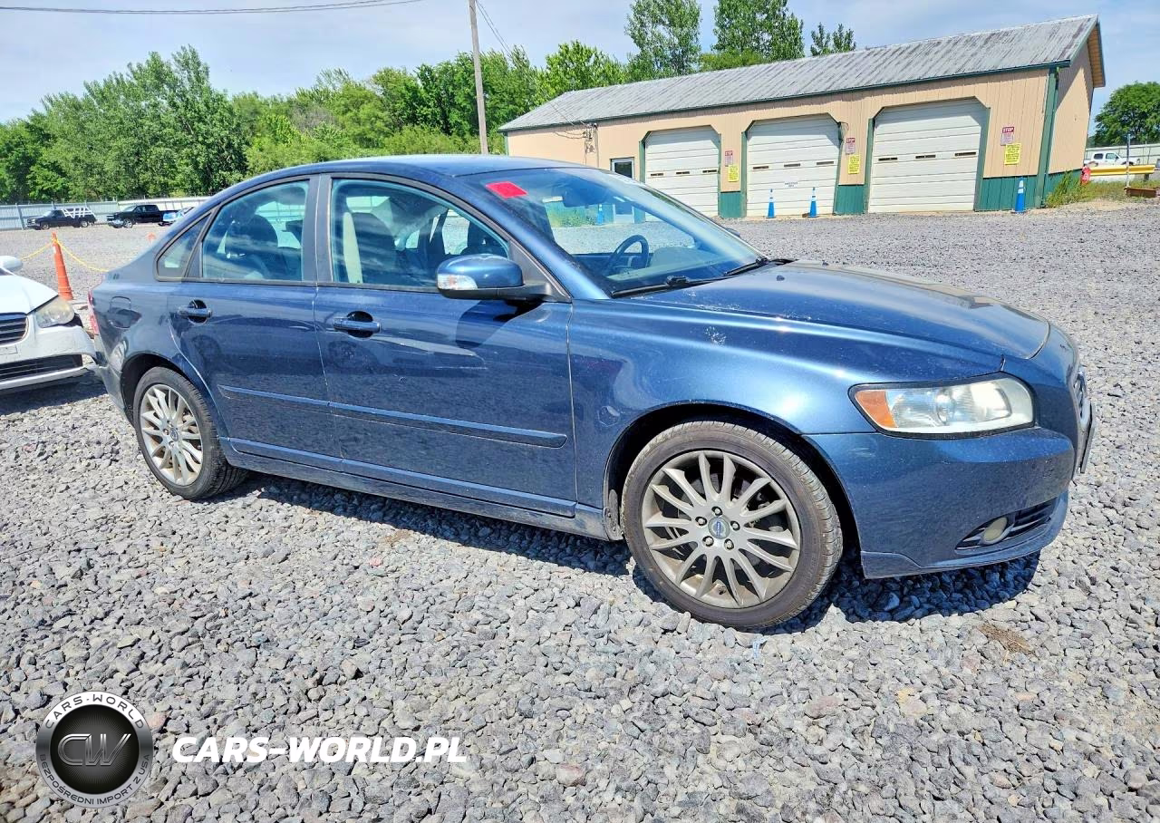 2010 Volvo S40 2.4I VIN:YV1382MS0A2498018 - 4