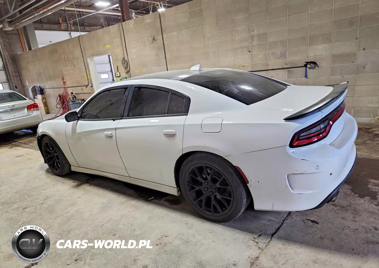 2019 Dodge Charger Scat Pack VIN:2C3CDXGJ7KH756937 - 2