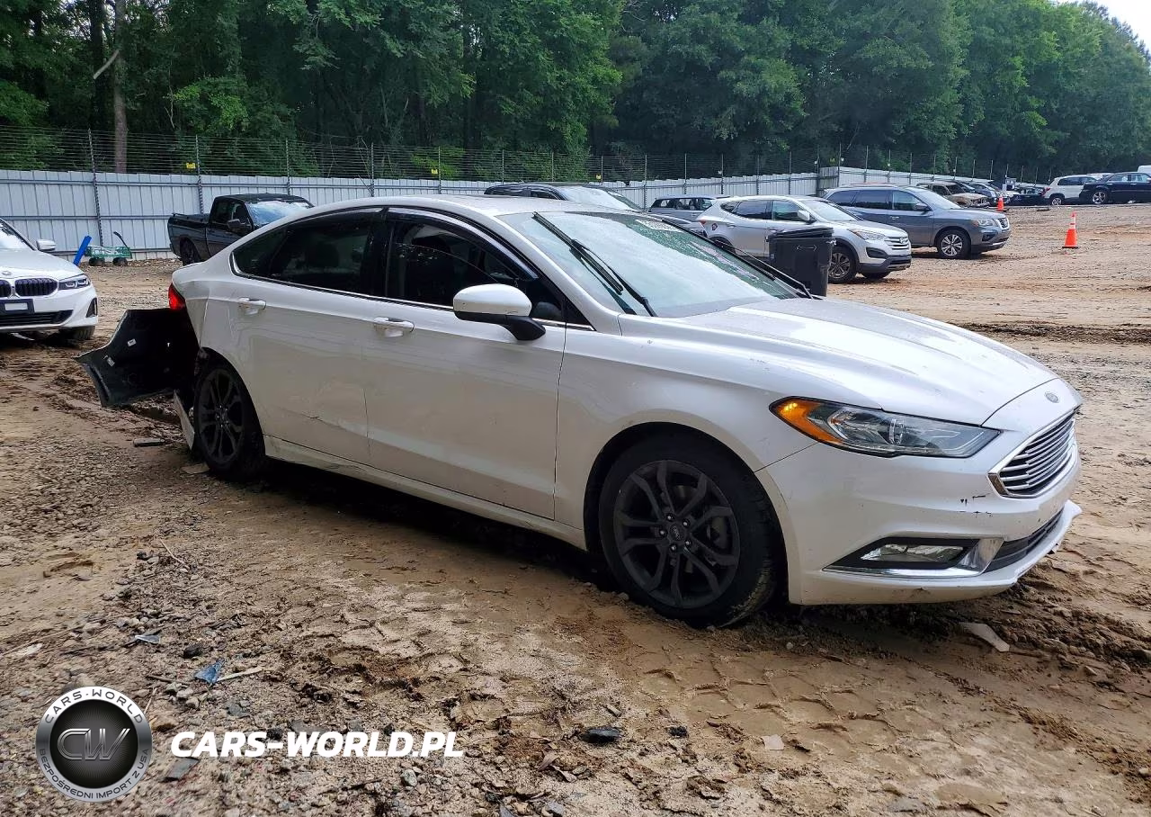2018 Ford Fusion Se VIN:3FA6P0H98JR183745 - 4