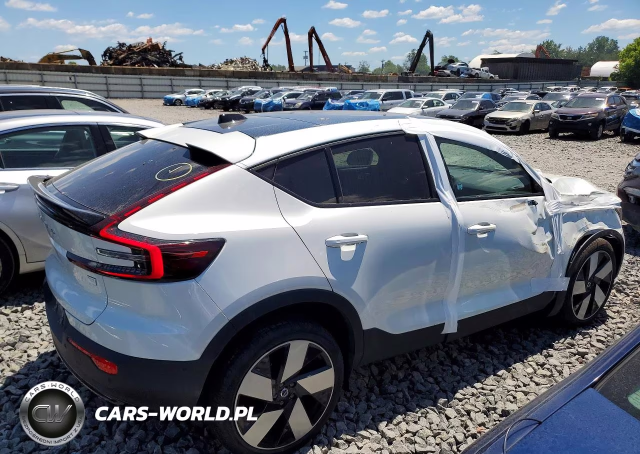 2023 Volvo C40 Recharge Ultimate VIN:YV4ED3GM5P2058525 - 3