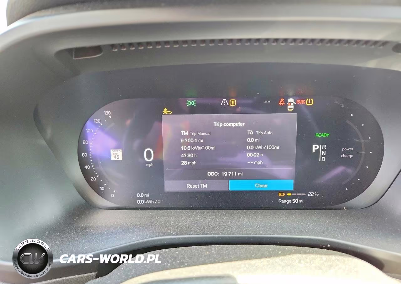 2023 Volvo C40 Recharge Ultimate VIN:YV4ED3GM5P2058525 - 9